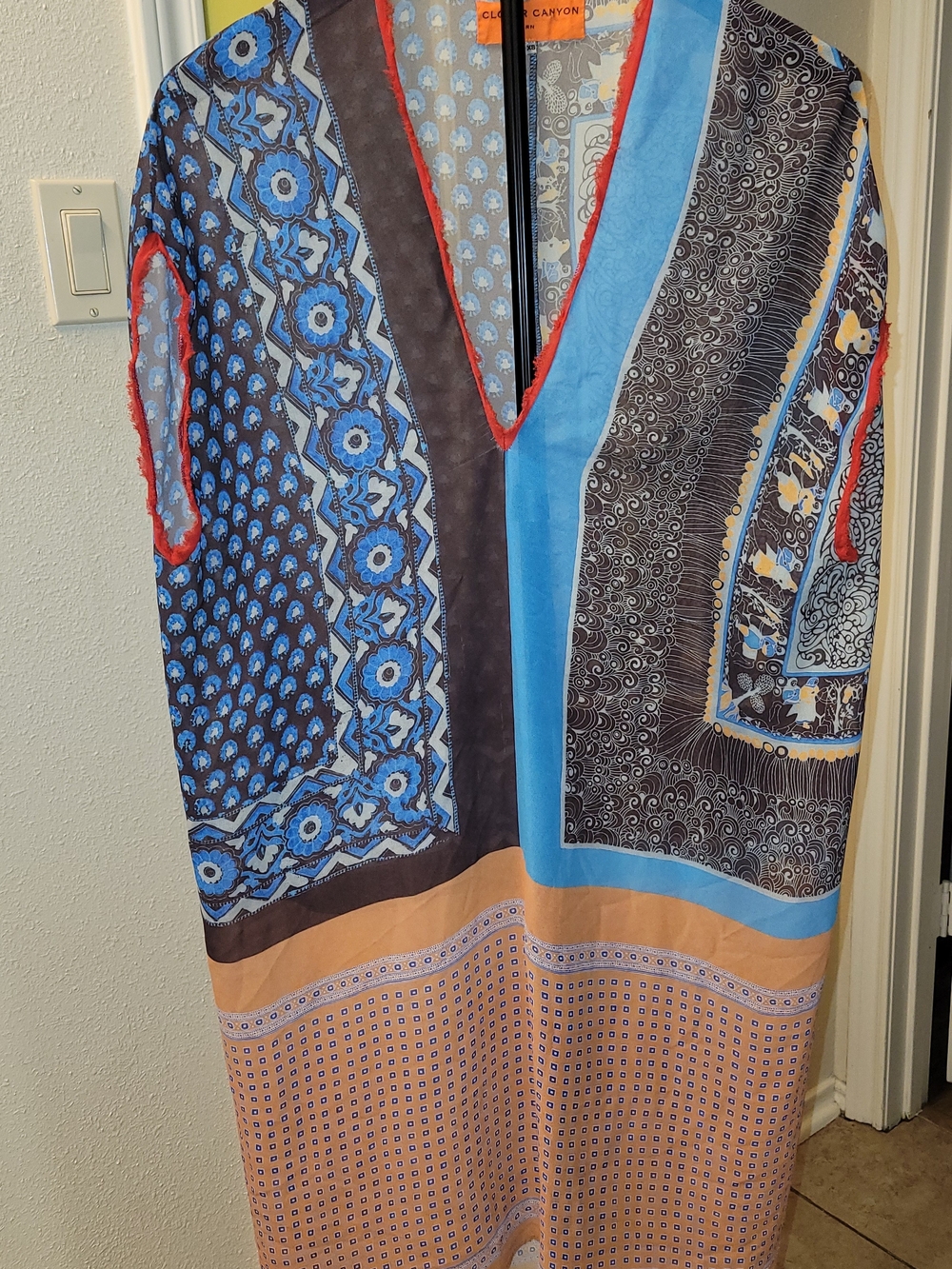 Silk Clover Canyon Blue, Tan & Red V‑Neck Printed Maxi Dress